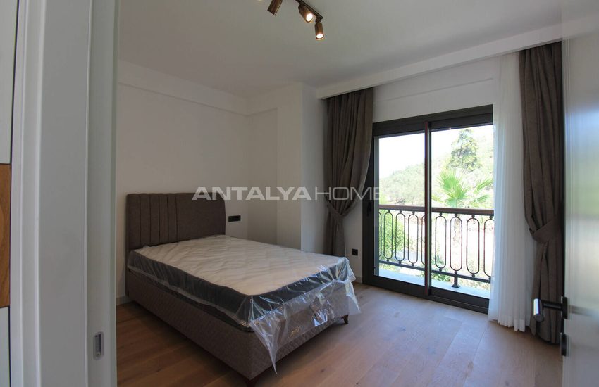 Stylish Villas with Private Pool and Garden in Bodrum 40
