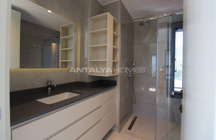 Stylish Villas with Private Pool and Garden in Bodrum 44