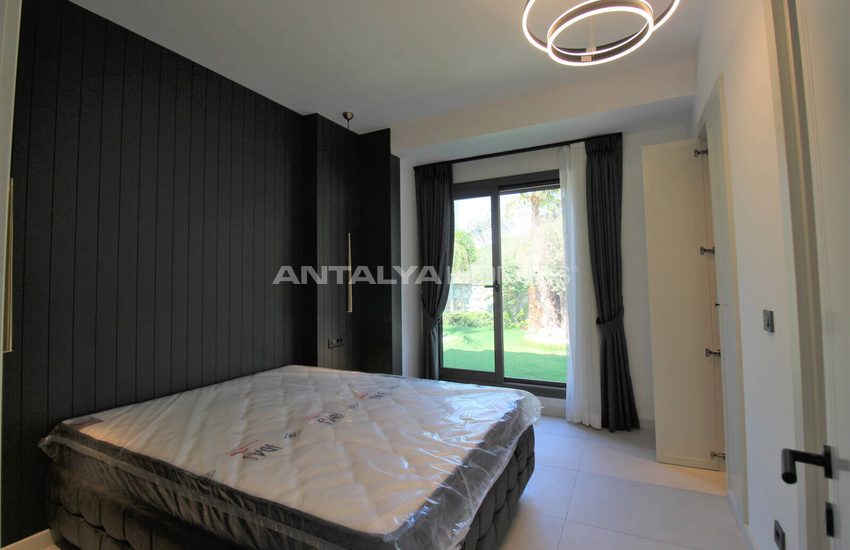 Stylish Villas with Private Pool and Garden in Bodrum 36