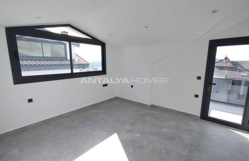 Muğla Fethiye'de Özel Havuzlu Şık Müstakil Villa 35