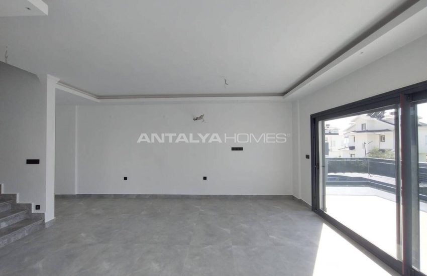 Muğla Fethiye'de Özel Havuzlu Şık Müstakil Villa 17
