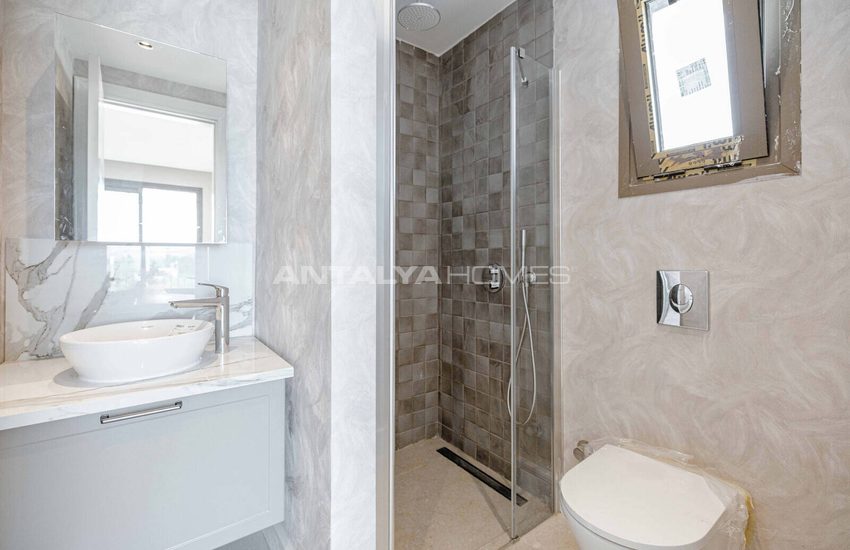 Detached Villas with Private Pools in Bodrum Kadikalesi 30
