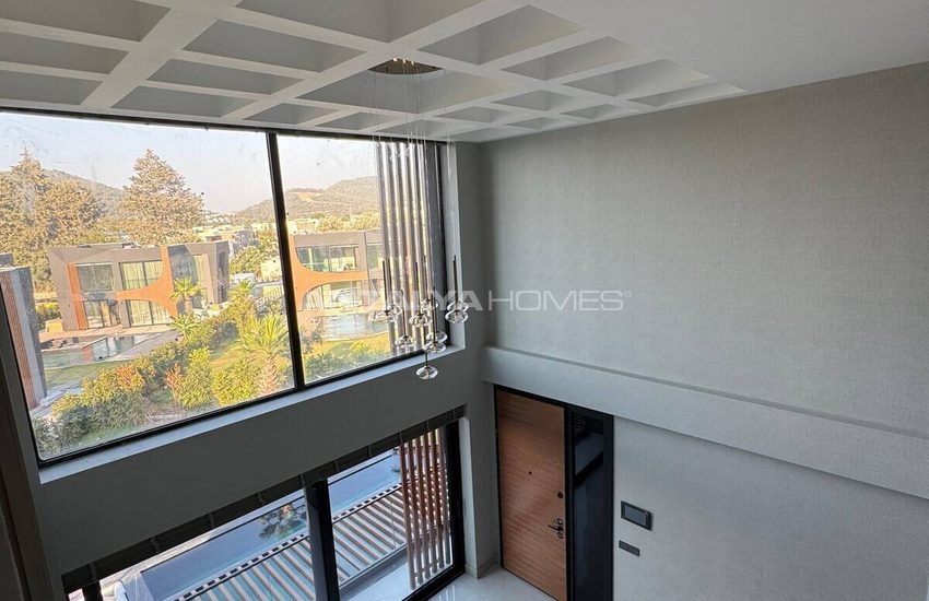Detached Real Estate with Pool Close to Sea in Bodrum Turkbuku 15