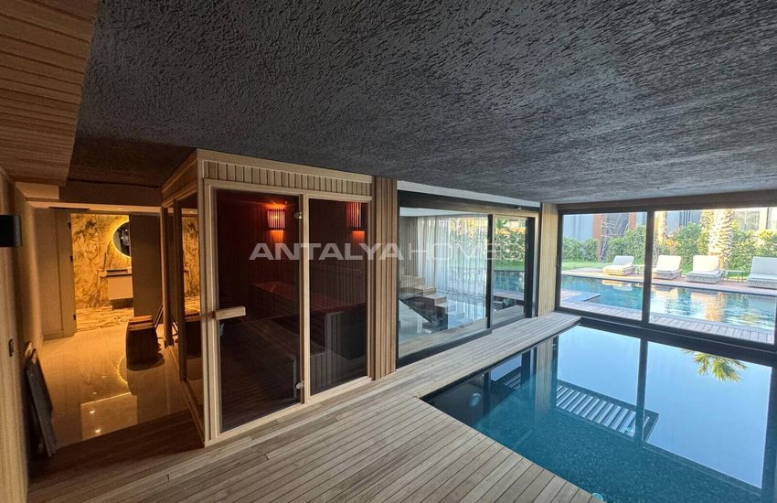 Detached Real Estate with Pool Close to Sea in Bodrum Turkbuku 22