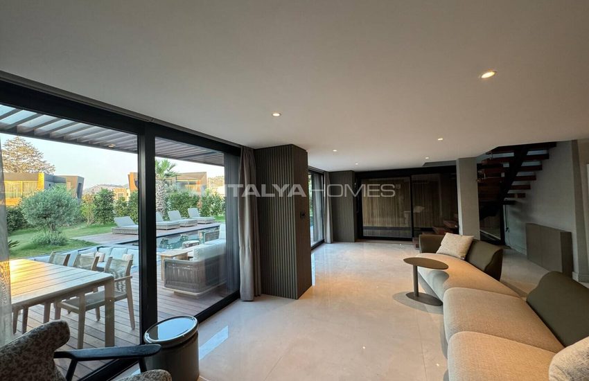 Detached Real Estate with Pool Close to Sea in Bodrum Turkbuku 13