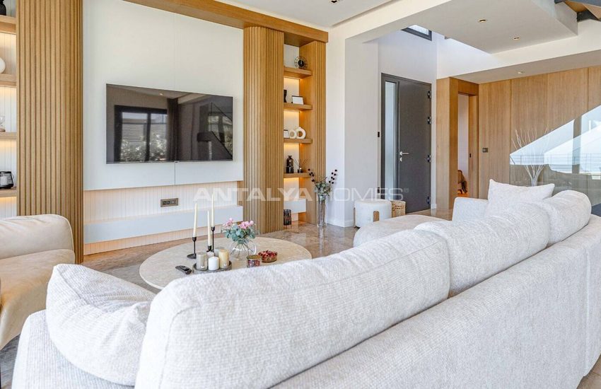 Sea View Houses with Private Pool and Garden in Bodrum 12