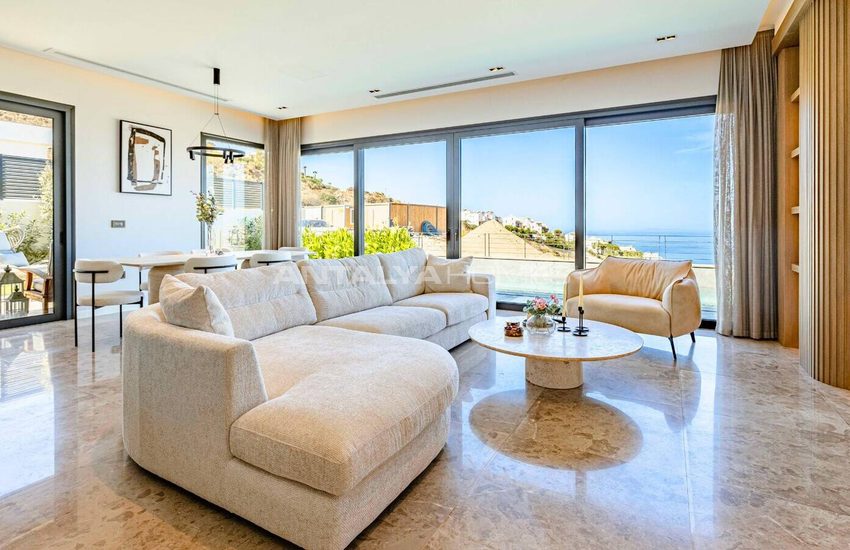 Sea View Houses with Private Pool and Garden in Bodrum 31