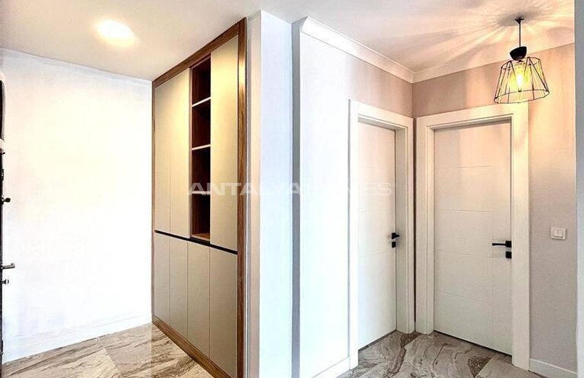 شقة مطلة على الشاطئ مع تراس مطل على البحر في بودروم تركيا 15