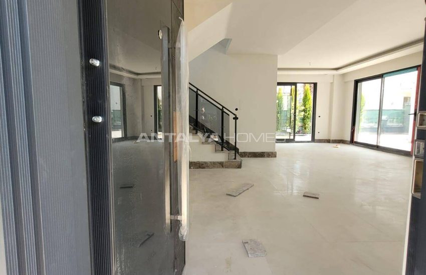 4-bedroom House with Pool and Garden in Fethiye Muğla 16