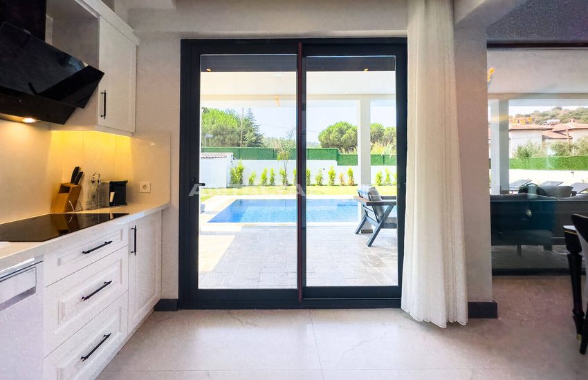Villa De 4 Chambres À Vendre Près De Fethiye Oludeniz 8