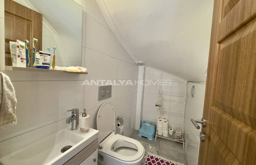 A 3-bedroom Home with a Pool in Fethiye Muğla 28