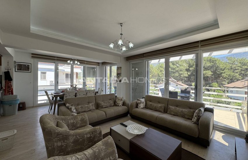 Fethiye Ölüdeniz'de Kısa Dönem Kiralamaya Uygun Havuzlu Şık Villa 10
