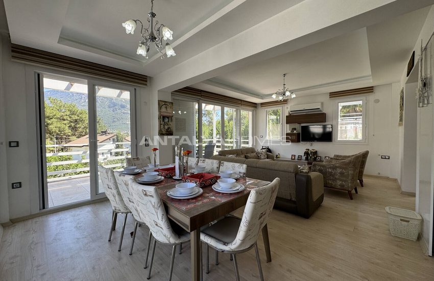 Fethiye Ölüdeniz'de Kısa Dönem Kiralamaya Uygun Havuzlu Şık Villa 12