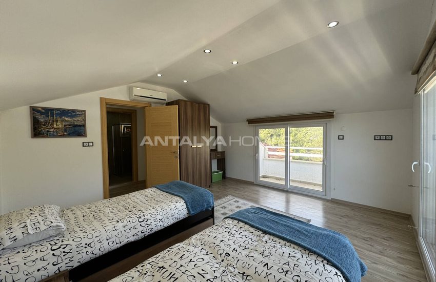 Fethiye Ölüdeniz'de Kısa Dönem Kiralamaya Uygun Havuzlu Şık Villa 26