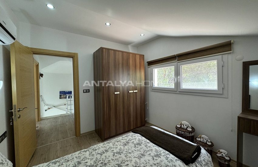 Fethiye Ölüdeniz'de Kısa Dönem Kiralamaya Uygun Havuzlu Şık Villa 21