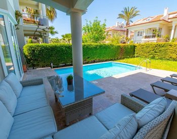 Charmante Semi-vrijstaande Villa Met Privézwembad In Fethiye 3