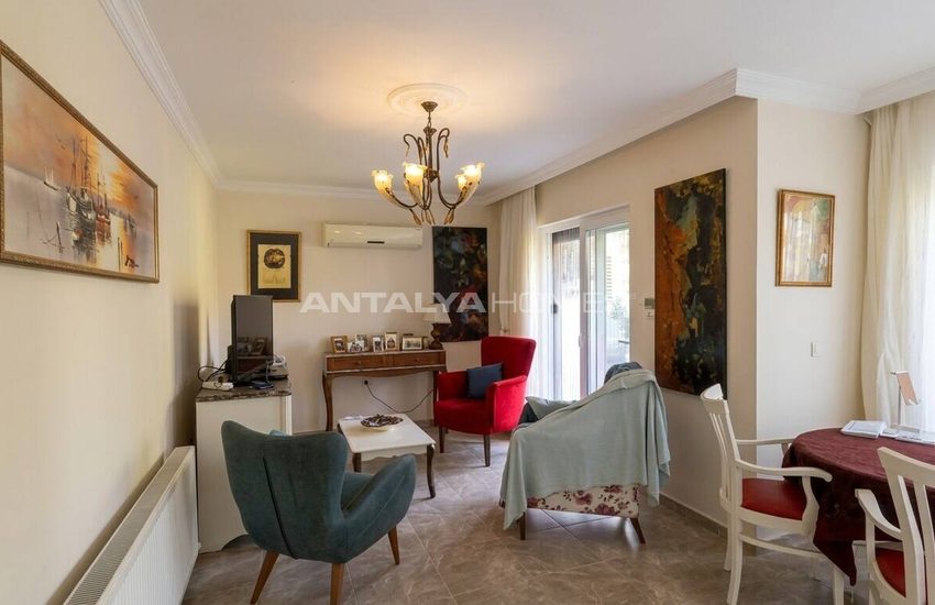 Fethiye'de Doğa Manzaralı 3 Yatak Odalı Ters Dubleks Daire 4