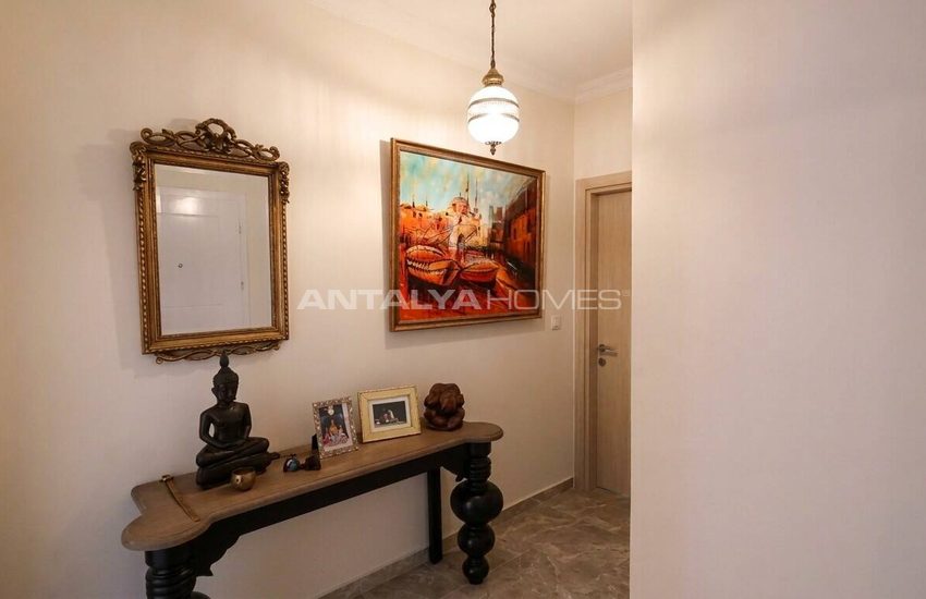 Fethiye'de Doğa Manzaralı 3 Yatak Odalı Ters Dubleks Daire 16