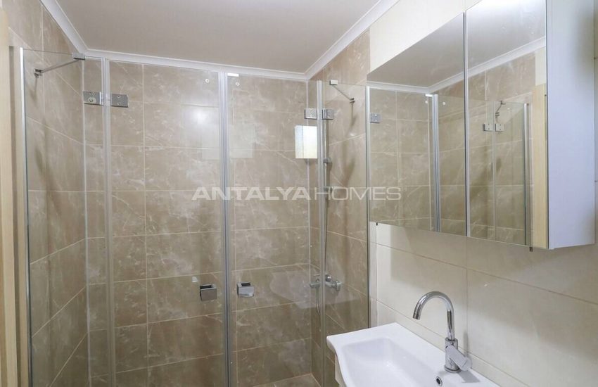 Fethiye'de Doğa Manzaralı 3 Yatak Odalı Ters Dubleks Daire 14