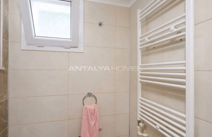 Fethiye'de Doğa Manzaralı 3 Yatak Odalı Ters Dubleks Daire 15