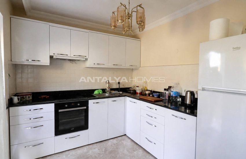 Fethiye'de Doğa Manzaralı 3 Yatak Odalı Ters Dubleks Daire 5