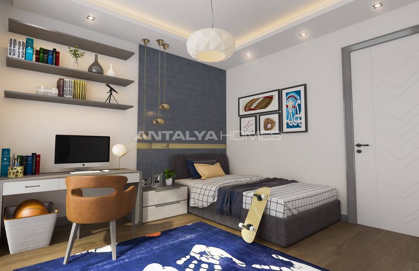 Mersin'de Plaja Yakın Havuzlu Otoparklı Sitede Sıfır Daireler 15