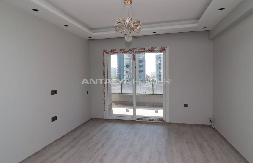 Brand New Properties with Pool and Garden in Mersin Erdemli 10