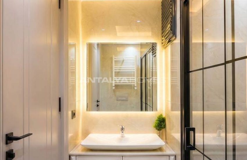Apartments in Well-equipped Complex in Mersin Mezitli 32