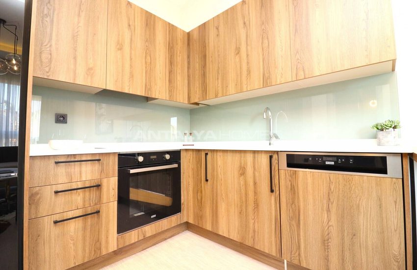 Apartments Offering Extensive Social Facilities in Mersin 21