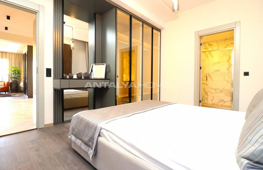 Apartments Offering Extensive Social Facilities in Mersin 15