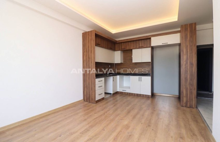 Apartments Within Walking Distance of the Beach in Mersin Tomuk 15