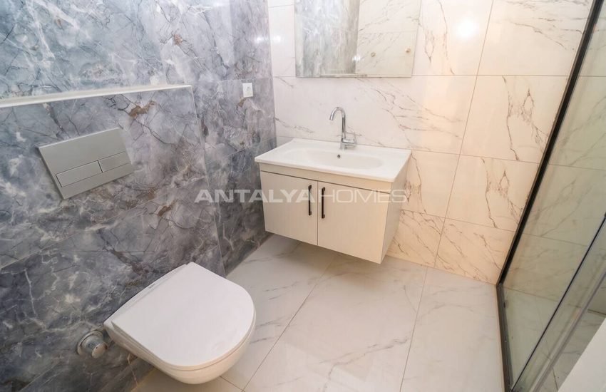 Apartments Within Walking Distance of the Beach in Mersin Tomuk 22