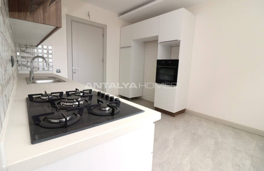 Well Located Apartments with City and Partial Sea Views in Erdemli 11