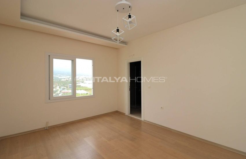 4-bedroom Apartments with Spacious Design in Mersin Erdemli 20