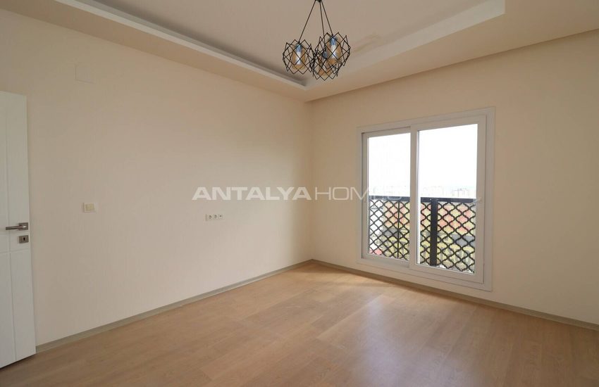 4-bedroom Apartments with Spacious Design in Mersin Erdemli 18