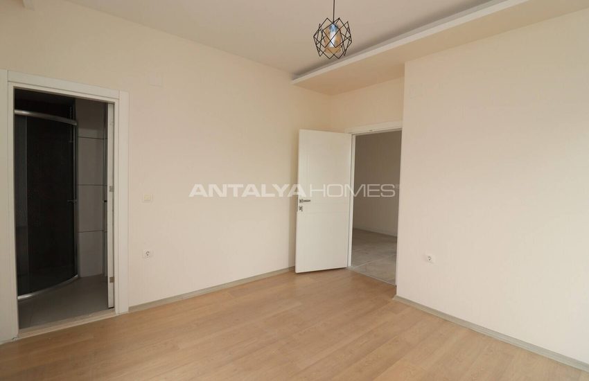 4-bedroom Apartments with Spacious Design in Mersin Erdemli 15