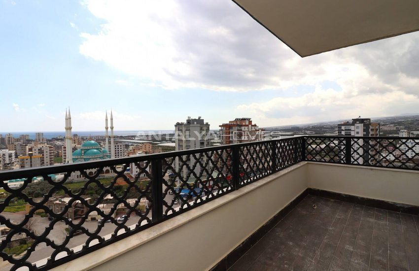 4-bedroom Apartments with Spacious Design in Mersin Erdemli 10