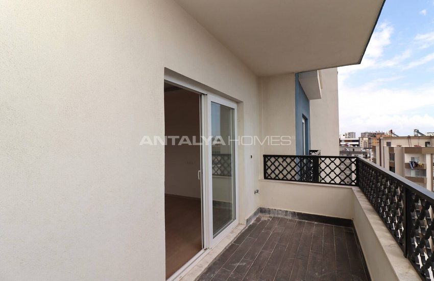 4-bedroom Apartments with Spacious Design in Mersin Erdemli 9
