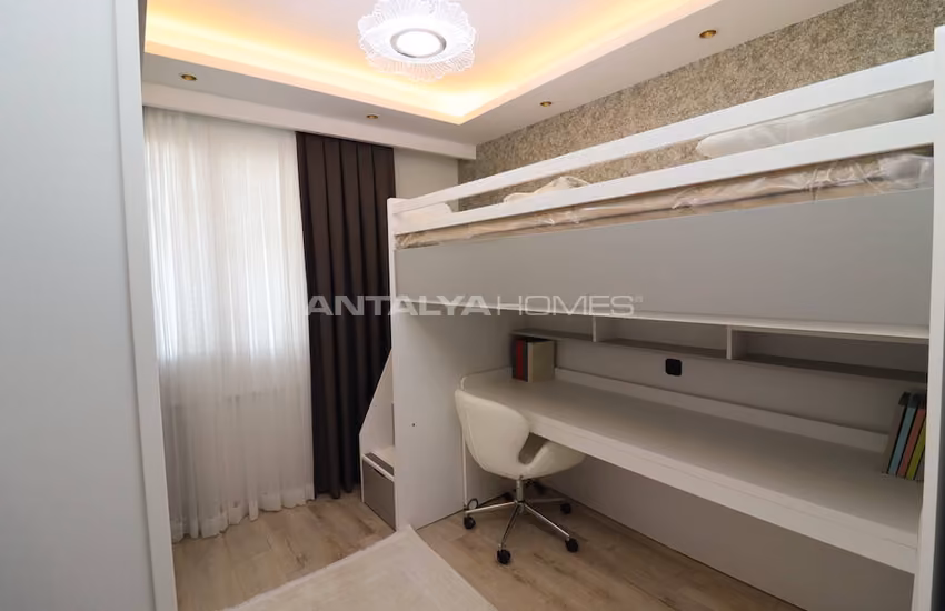 5-bedroom Apartments in a Popular Location in Mezitli Mersin 18
