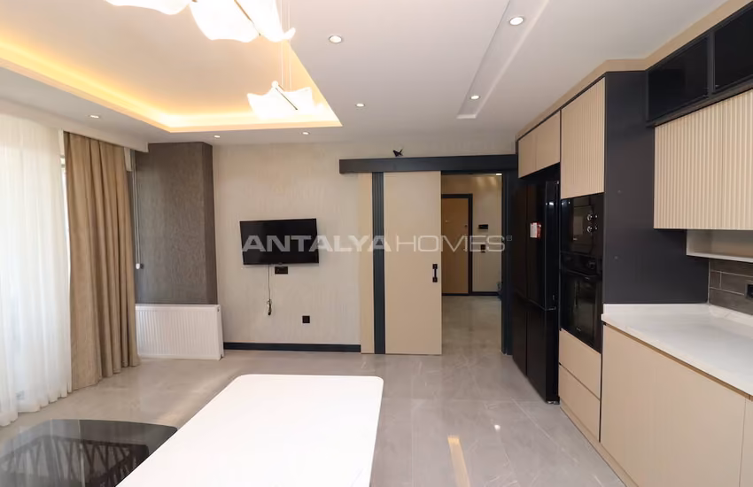 5-bedroom Apartments in a Popular Location in Mezitli Mersin 9