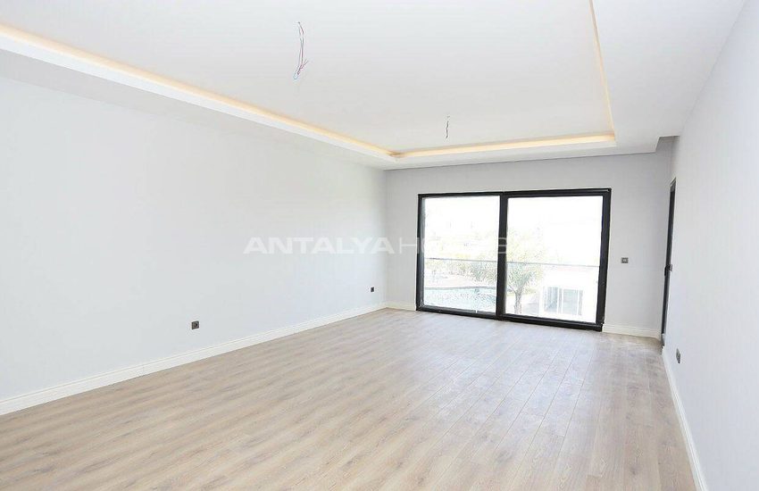 Antalya Manavgat’ta Nehire Sıfır Marinalı Lüks Daireler 33