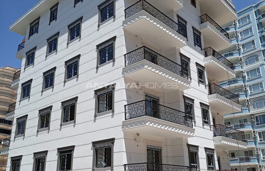 Luxury Flats in Alanya Close to All Amenities in Mahmutlar 26