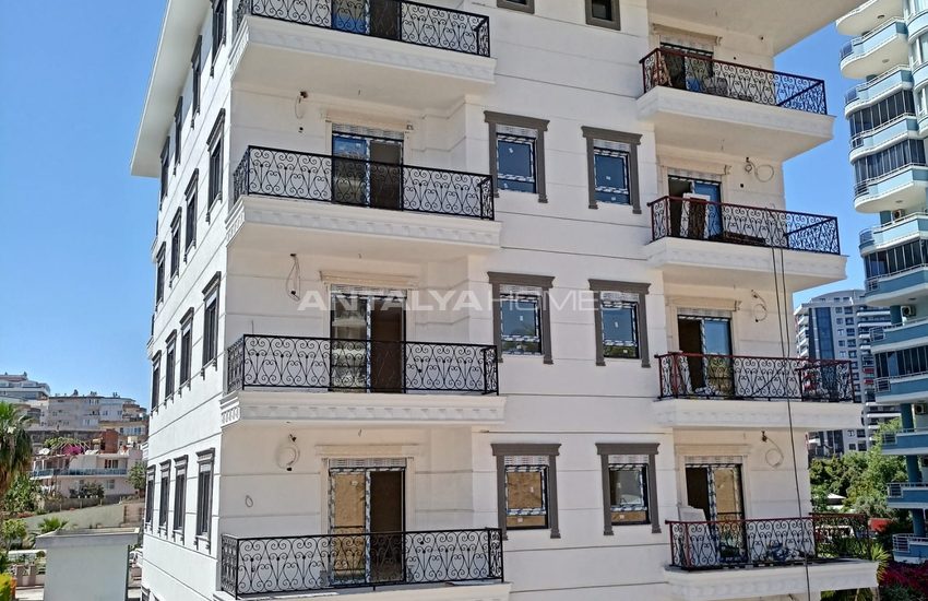 Luxury Flats in Alanya Close to All Amenities in Mahmutlar 27