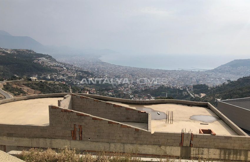 Detached Villa with Sea View and Private Garden in Alanya 21