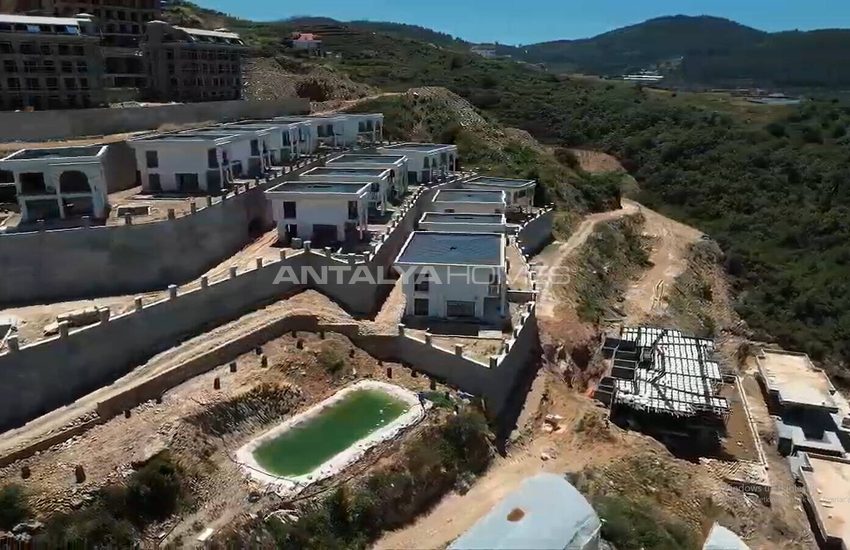 Detached and Semi-detached Luxe Villas in Kargicak Alanya 19