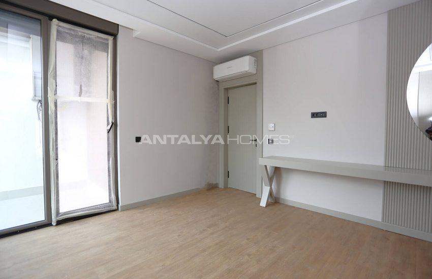 Chic Apartments in a Complex with Garage in Antalya Konyaalti 32