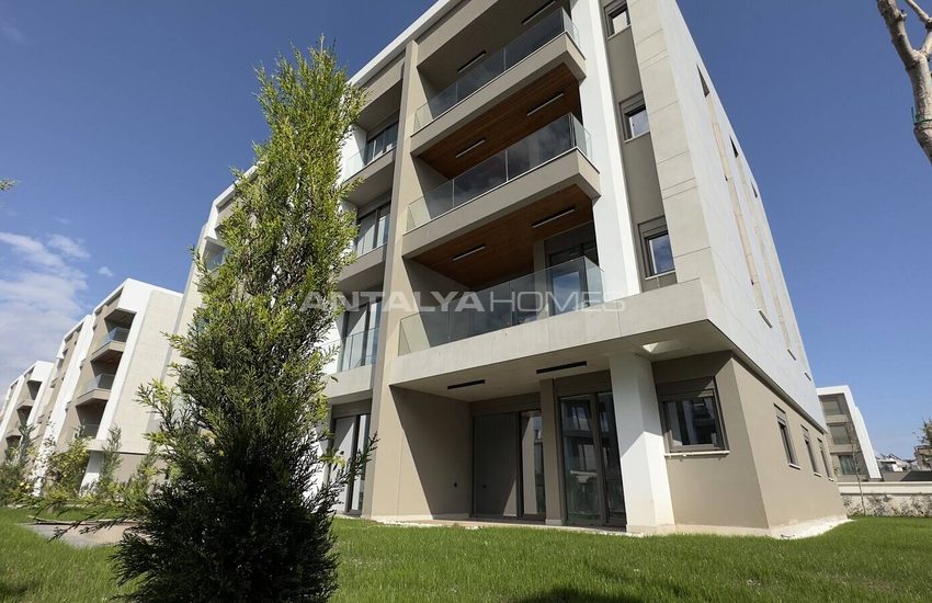 Chic Apartments in a Complex with Garage in Antalya Konyaalti 17