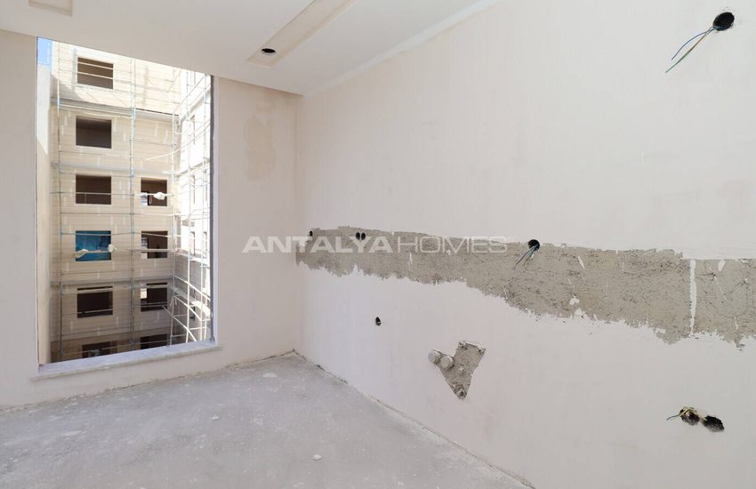 Appartements Proches De La Station De Tramway À Antalya Kepez 21
