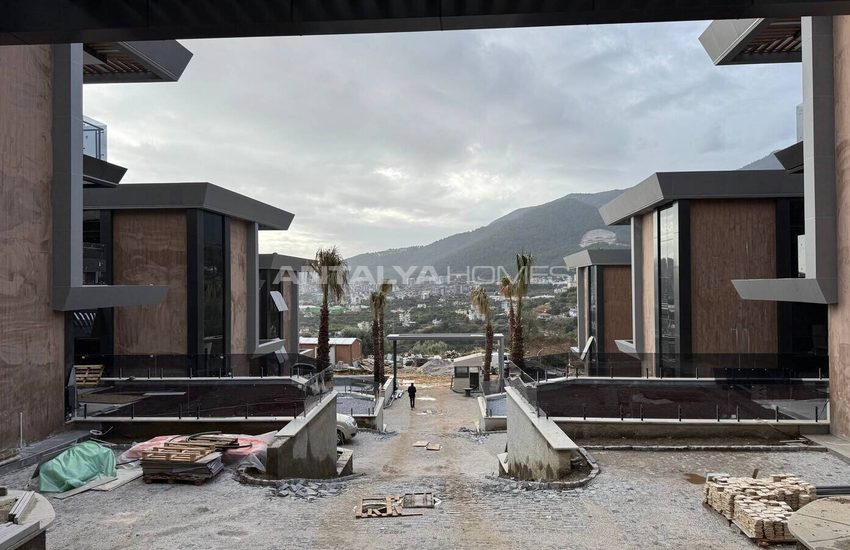 New Triplex Houses with Private Pool in Alanya 16