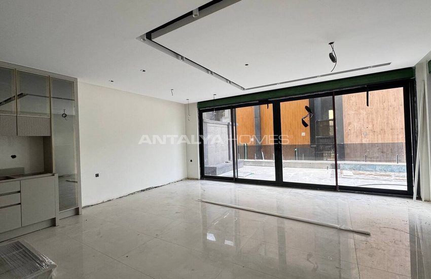 New Triplex Houses with Private Pool in Alanya 17